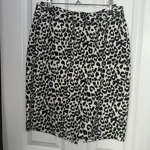 Ann Taylor Factory pencil skirt size 6 petite
